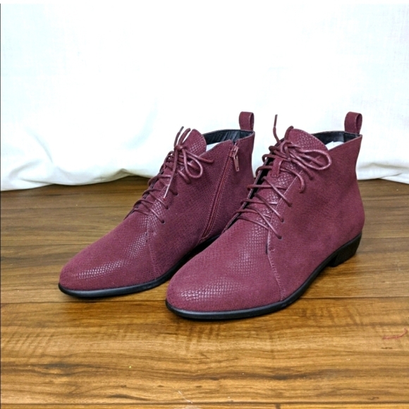 Comfortview Peta Burgundy Lace up flat boots 7 WIDE WW 7WW 7W - Picture 9 of 15